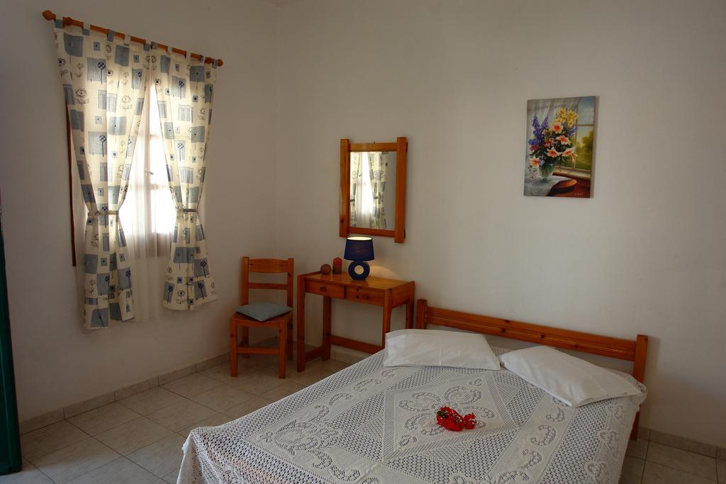 Irene Rooms Folégandros Extérieur photo