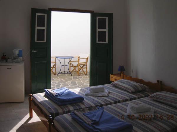 Irene Rooms Folégandros Extérieur photo